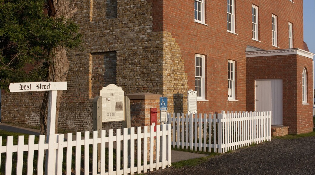 Centreville-Wareham-Trinity