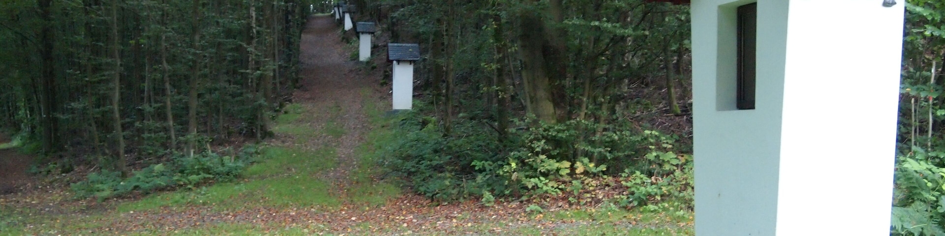 This is a photograph of an architectural monument. It is on the list of cultural monuments of Wenden, no. 5