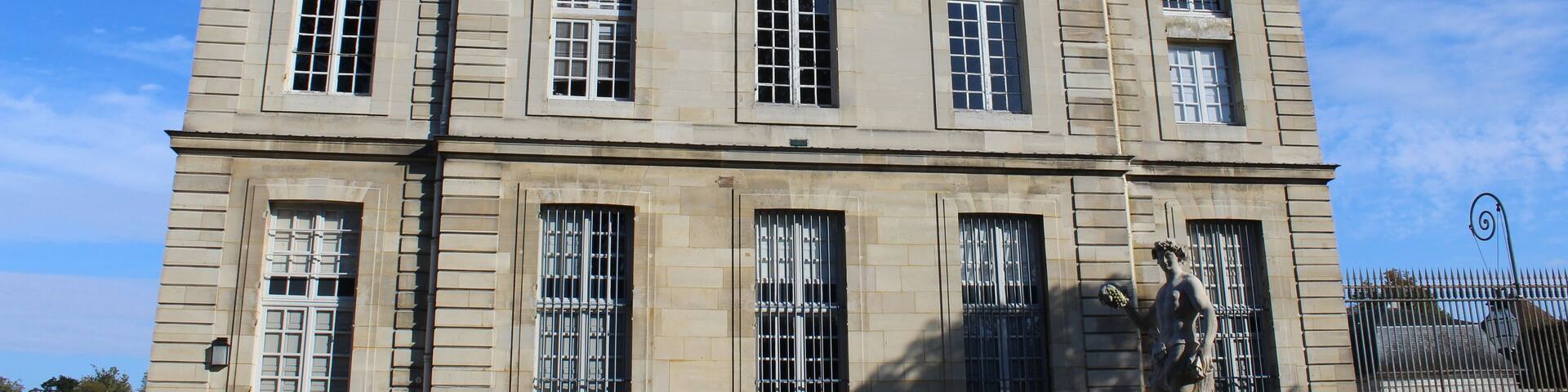 Façade ouest du chùteau de Champs-sur-Marne