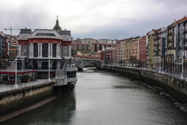 Bilbao's medieval quarter, Casco Viejo, with its narrow streets, old romantic buildings, beautiful churches and the Catedral de Santiago de Bilbao among many other interesting places, here the art deco La Ribera Market.
#Architecture
#Bilbao
#Spain