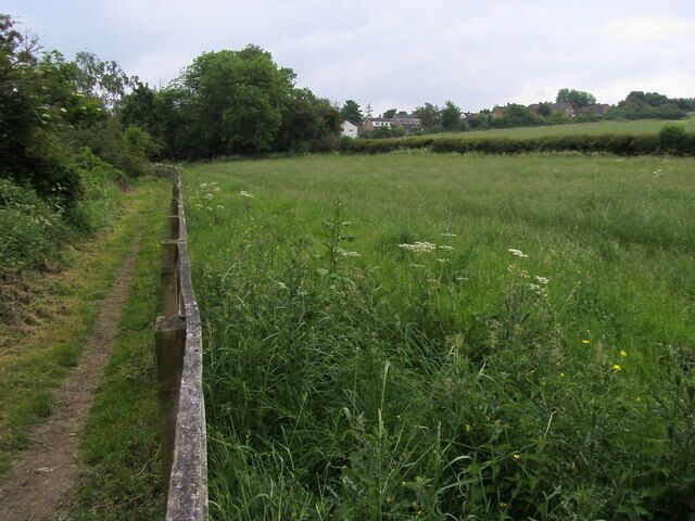South Bucks Way South Bucks Way on the edge of Chalfont St Peter
