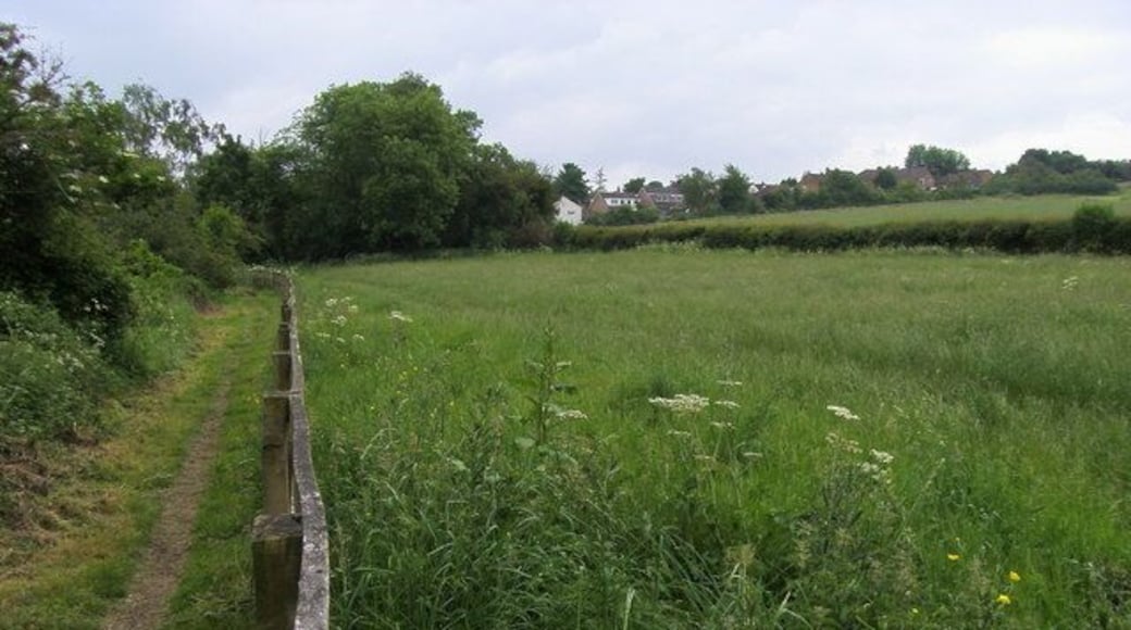 South Bucks Way South Bucks Way on the edge of Chalfont St Peter