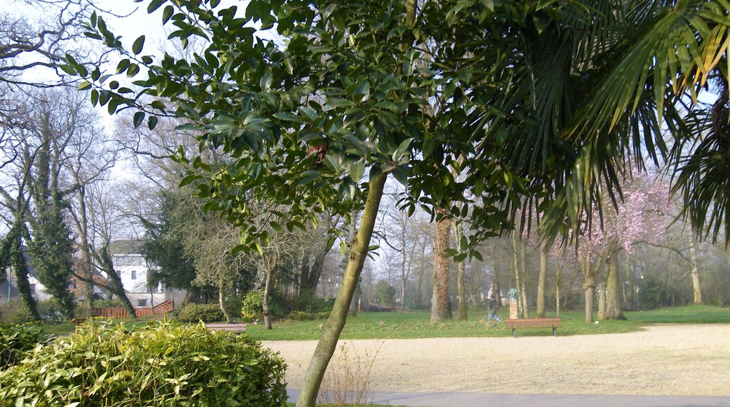 le parc de la mairie a cesson sevigné