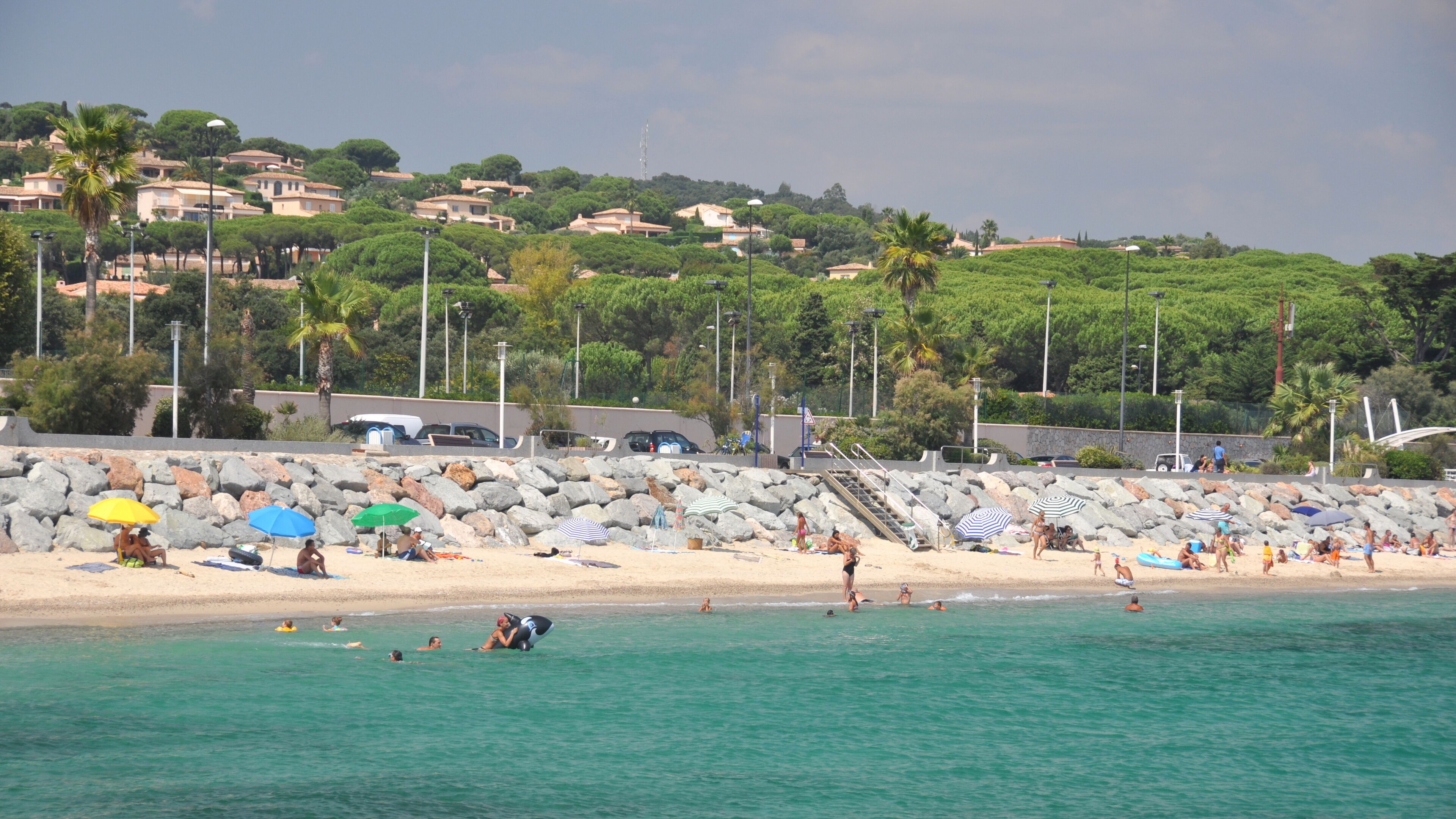 11 Avenue Raoul Nordling, 83120 Sainte-Maxime, France