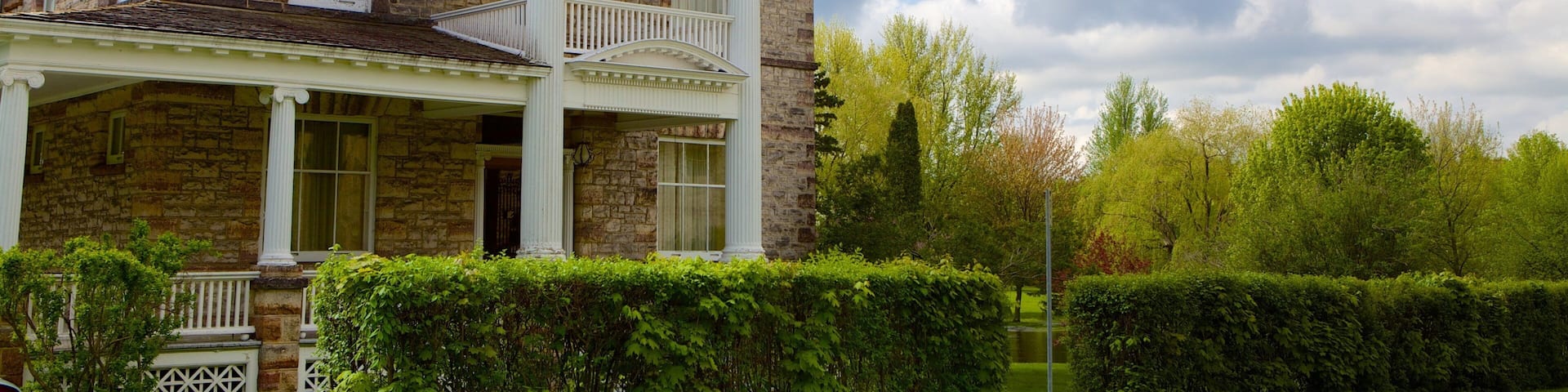 Perth featuring a house and heritage architecture