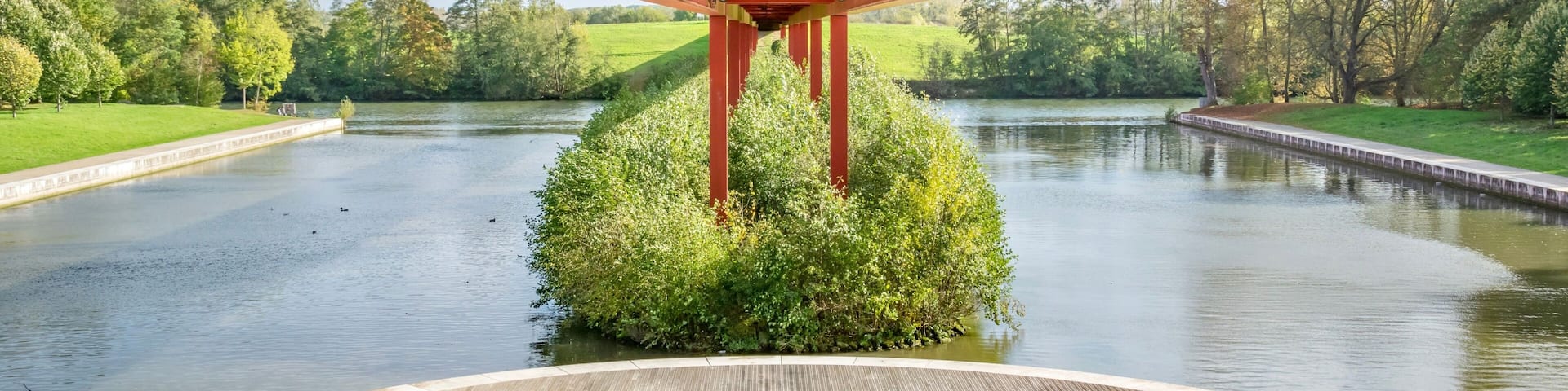 Pont Rouge in Cergy, France