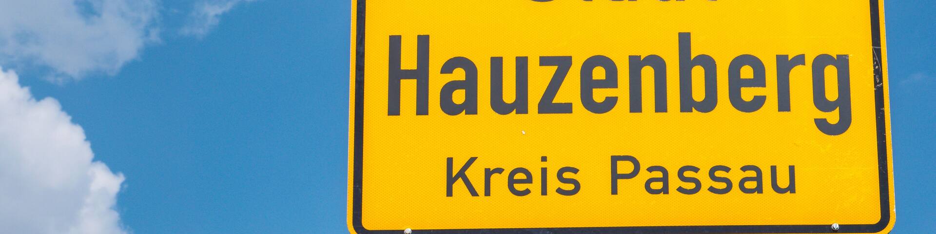 Ortstafel Hauzenberg