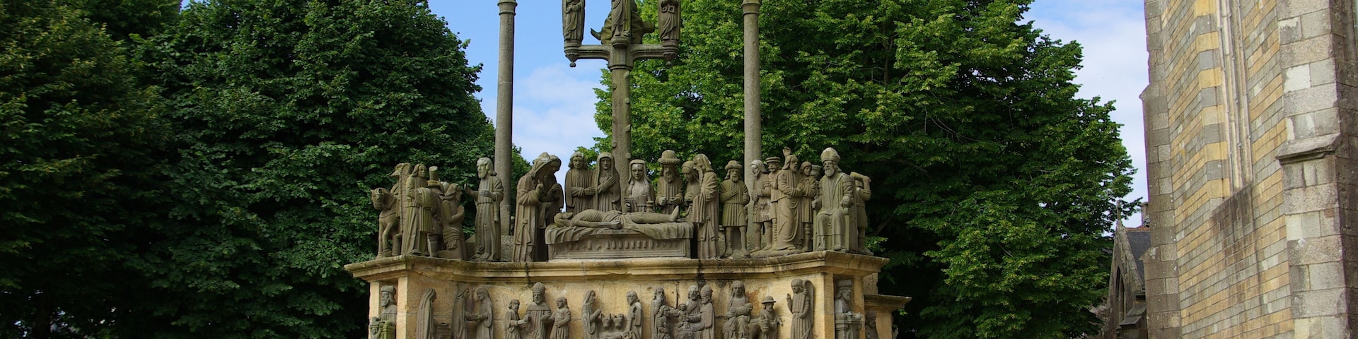 Calvary of Plougastel-Daoulas (Finistère, France)