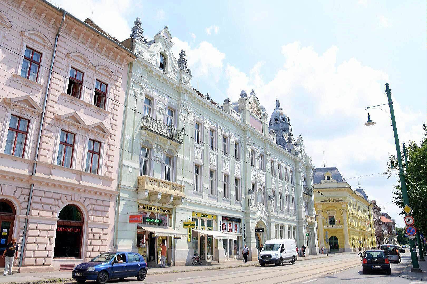 The Southern side of Széchenyi tér, Szeged's main square
#LoveMyTown