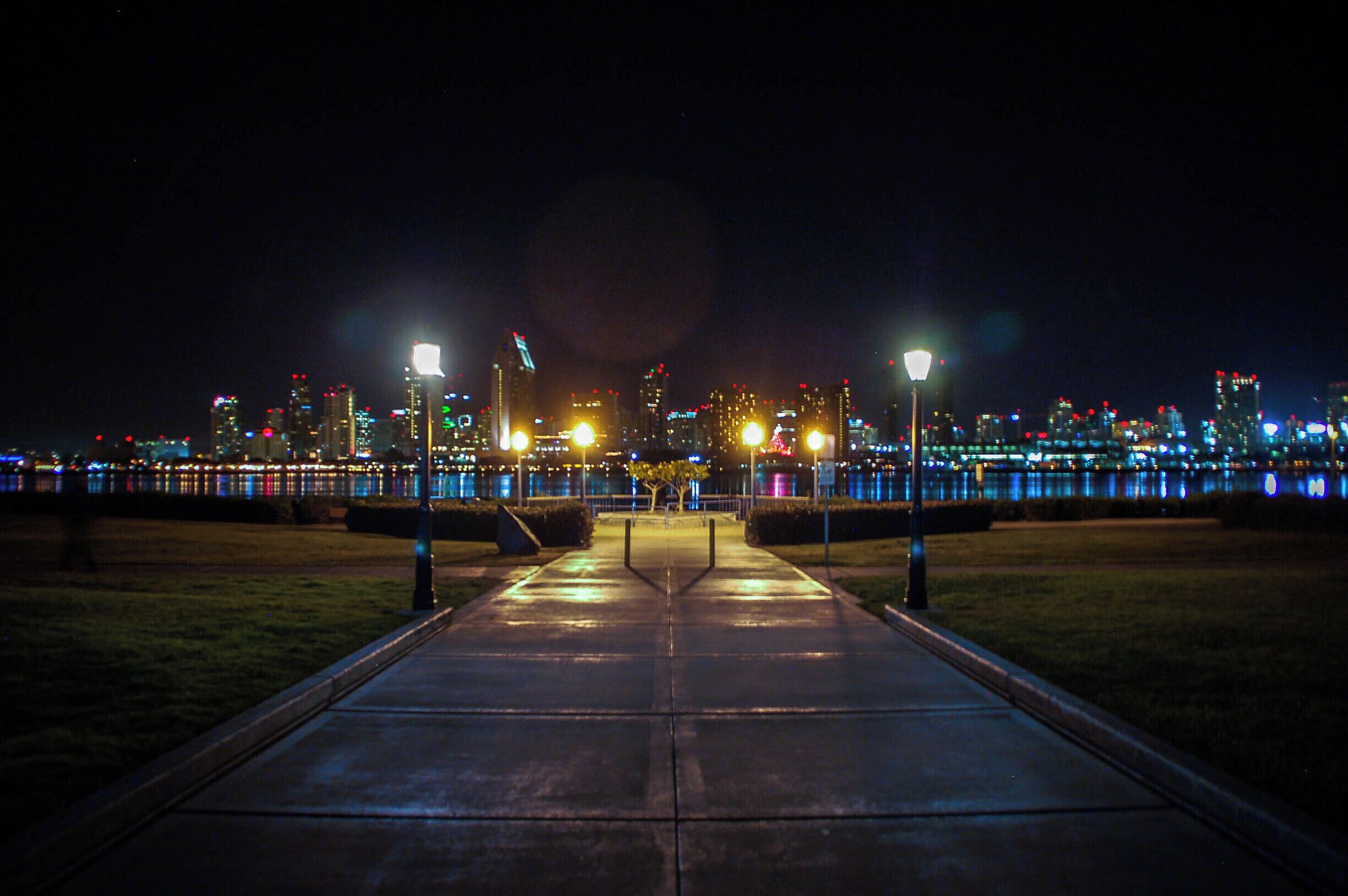 Park in Coronado that presents a beautiful view of the San Diego cityscape. 