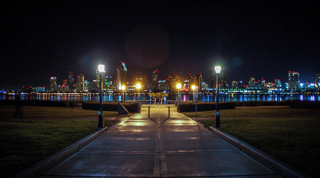 Park in Coronado that presents a beautiful view of the San Diego cityscape.