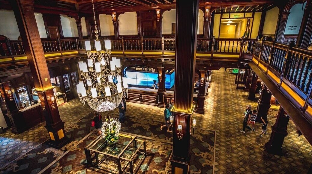 This place owns the word majestic like a damn boss!