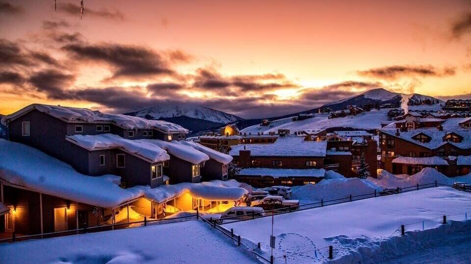 Sunset in Crested Butte, CO. #colorado #mountains #sunset