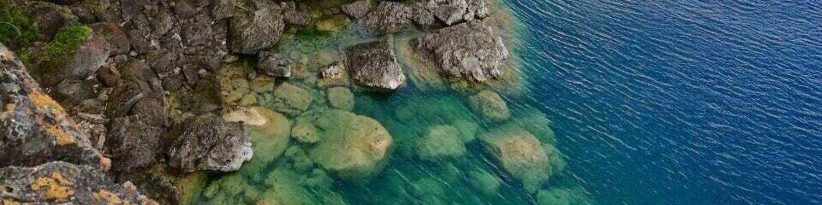 Beautiful spot up the Bruce trail located near the grotto in Tobermory. Awesome views and perfect to go for a little swim everywhere you can go down to the water.