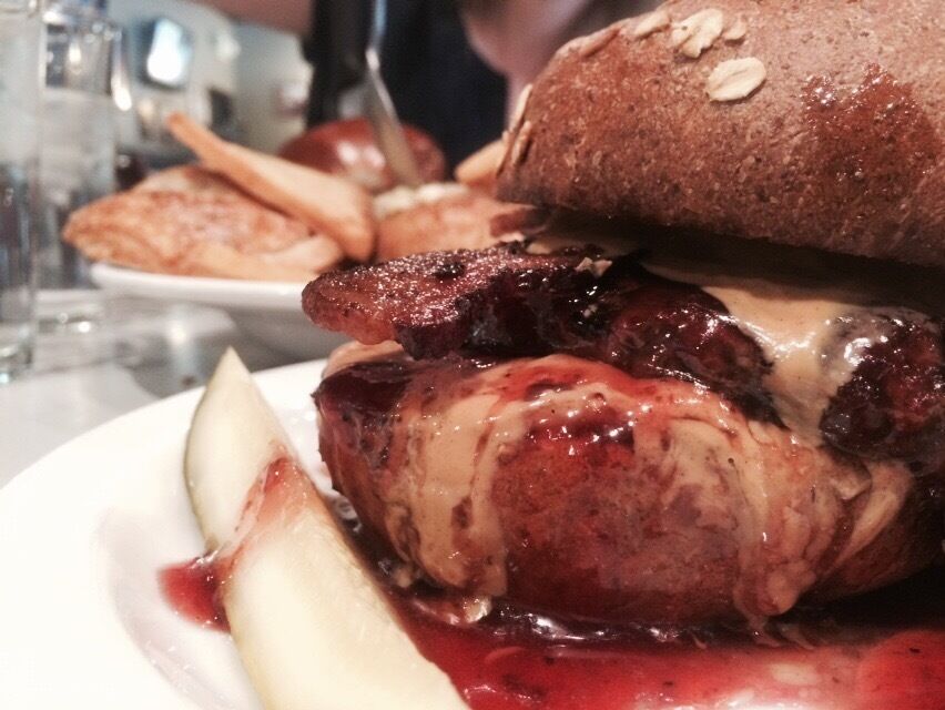 Want something unique? Want great service and a great meal? Slater's 50/50 is a great dining option for the adventurous while in Southern California. With many locations in southern cal, if you are craving a burger, try this place out. #slaters50/50 #yum 