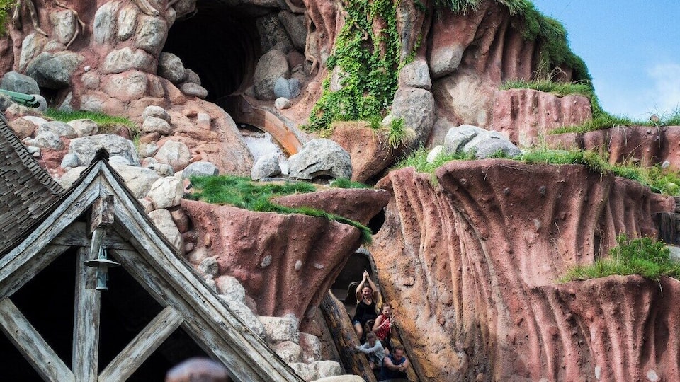 Charlie's Angels pose!