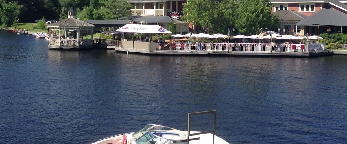 Drove up to Muskoka to enjoy dinner at my favorite cottage restaurant The Cottage Waterfront Grill
