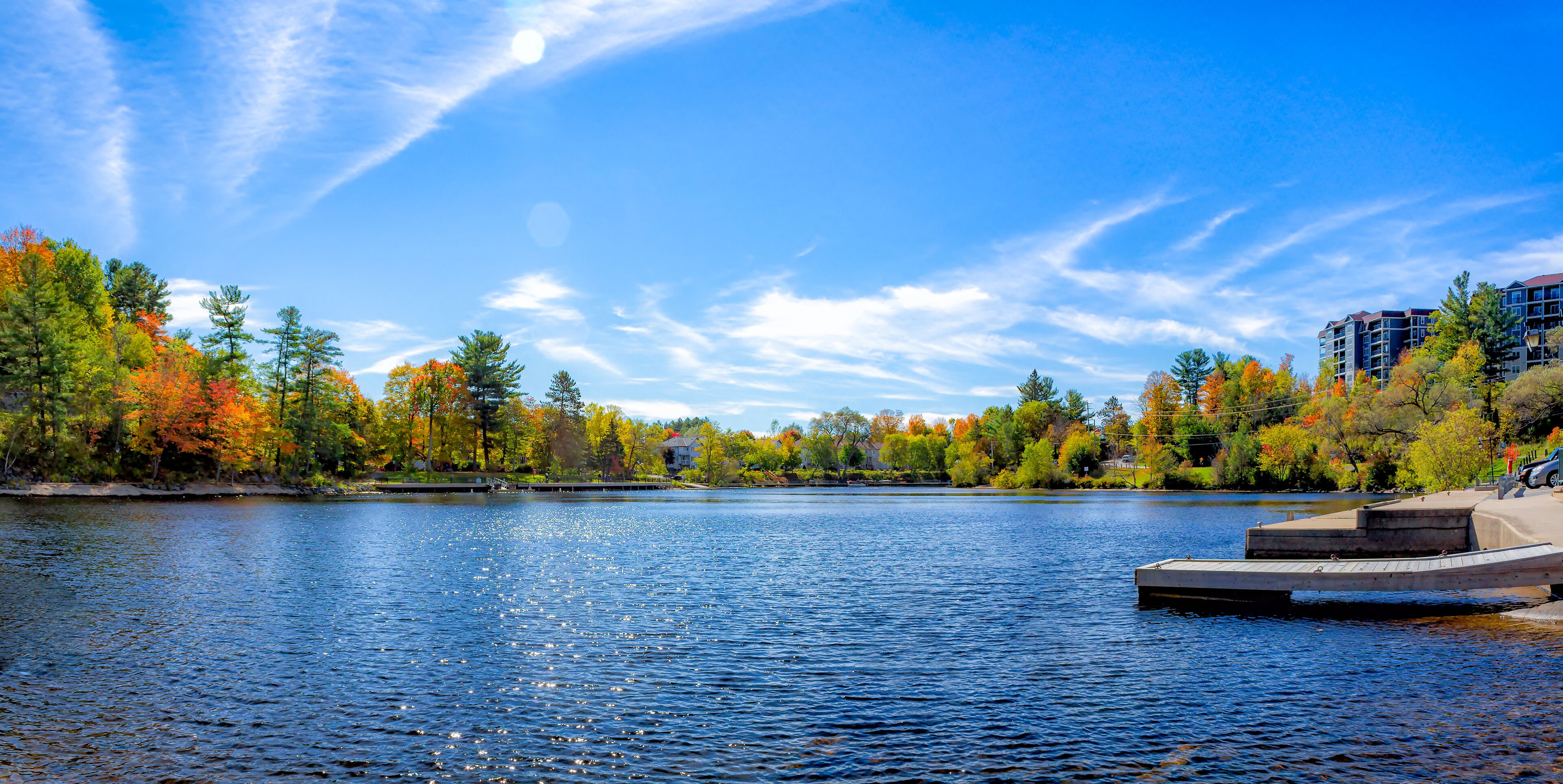 Bracebridge Bay and the Muskoka River during the Autumn, located in downtown Bracebridge