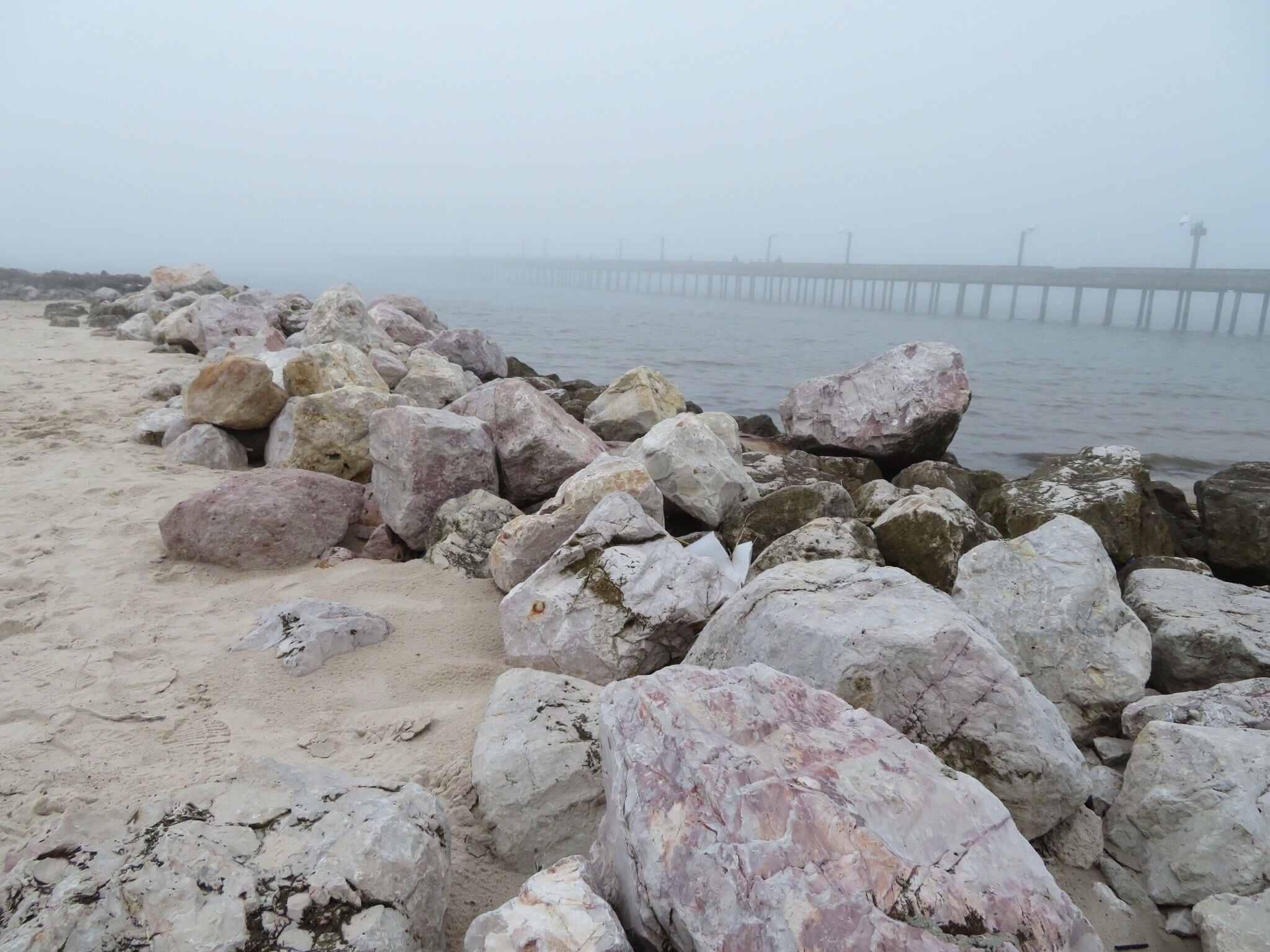 Sylvan Beach Park is a 31.4 acre park, with a skate park, boat ramp and a quarter of a mile pay-to-fish pier. You will also enjoy the two pristine white sand beaches and swim in Galveston Bay. This historic park was once known as the Grove, has been a driving force for the city’s economy since 1893.