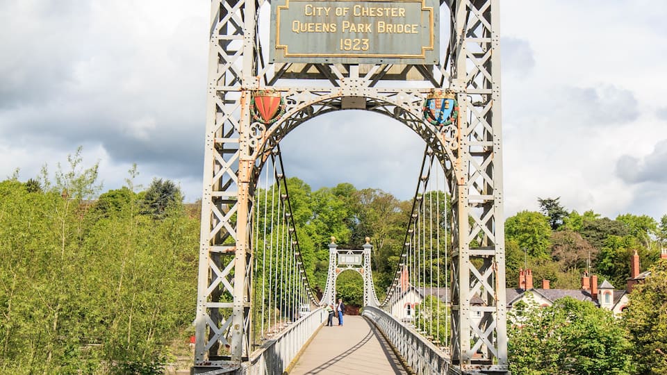 The Queens Park Bridge, a landmark of Chester