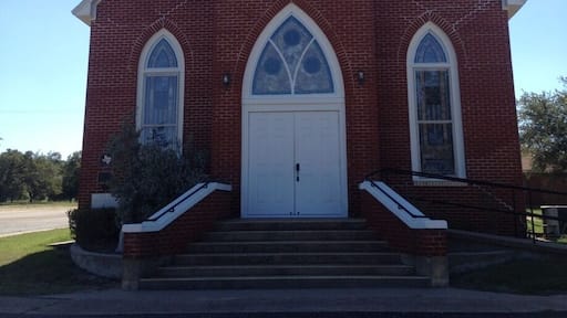 Built by norwegian settlers in Bosque County Texas. Most of the old timers gave died, so they no longer have services in the Norwegian language.