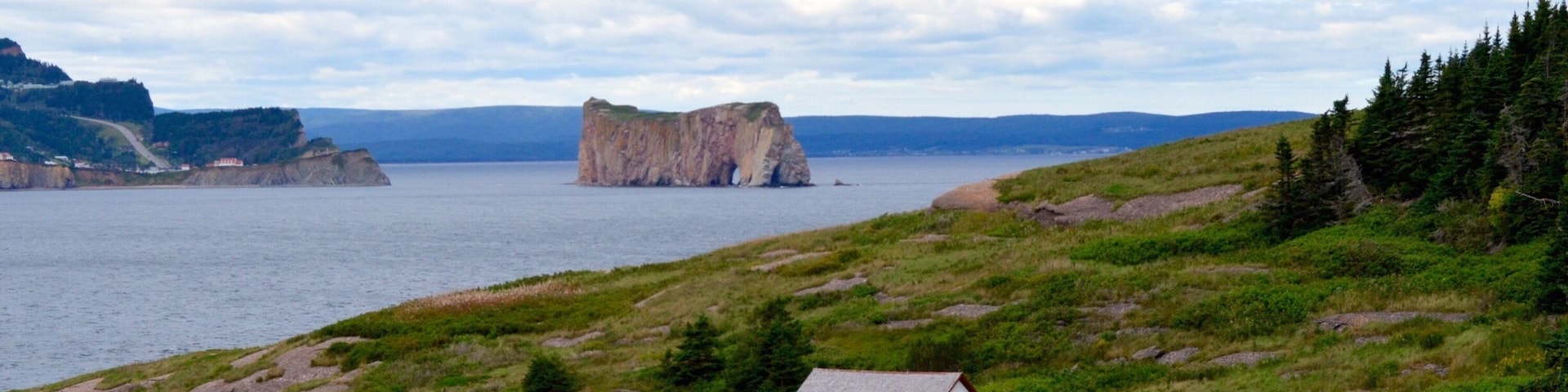 View of PercĂ© from Ăle Bonaventure, QuĂ©bec #weekendgetaway #colorful