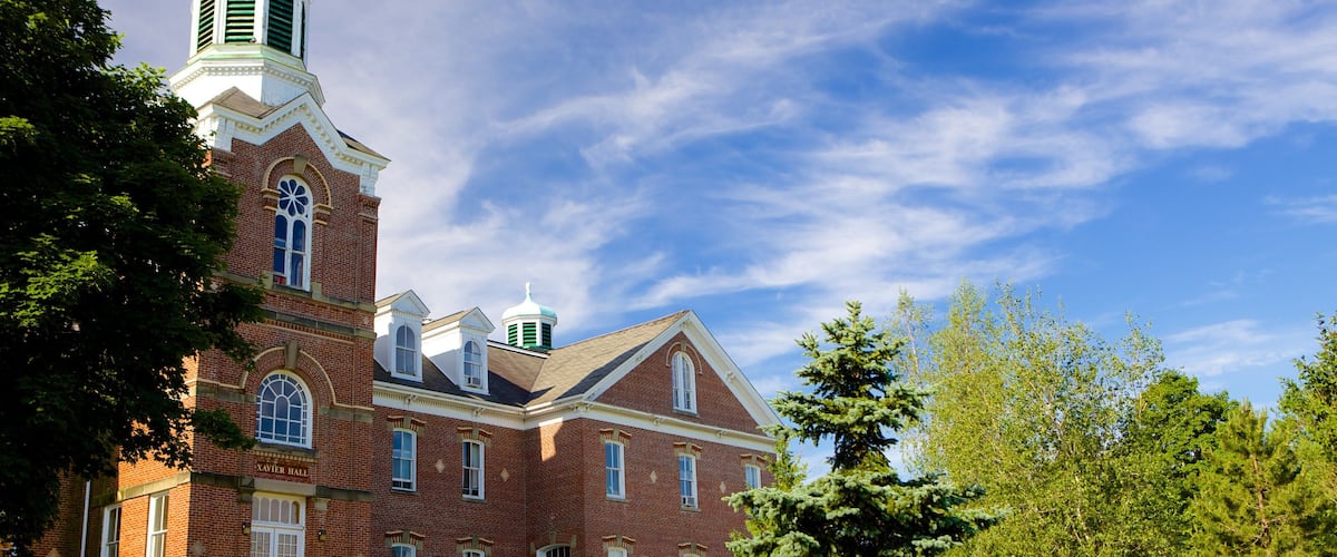 Antigonish featuring a house