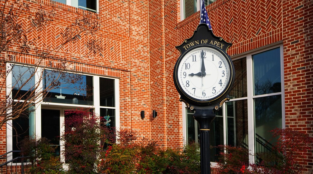 North Salem Street in downtown Apex , North Carolina