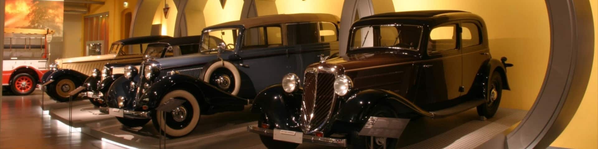 Zwickau showing interior views