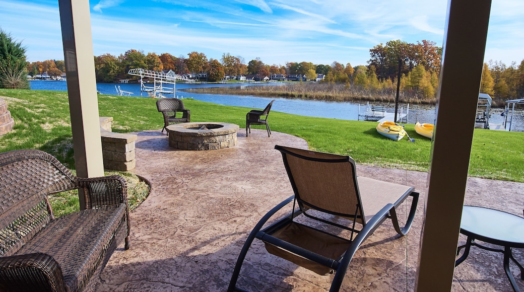 Aerial Lakeside Luxury Patio and Autumn Trees, Lake Jimmerson