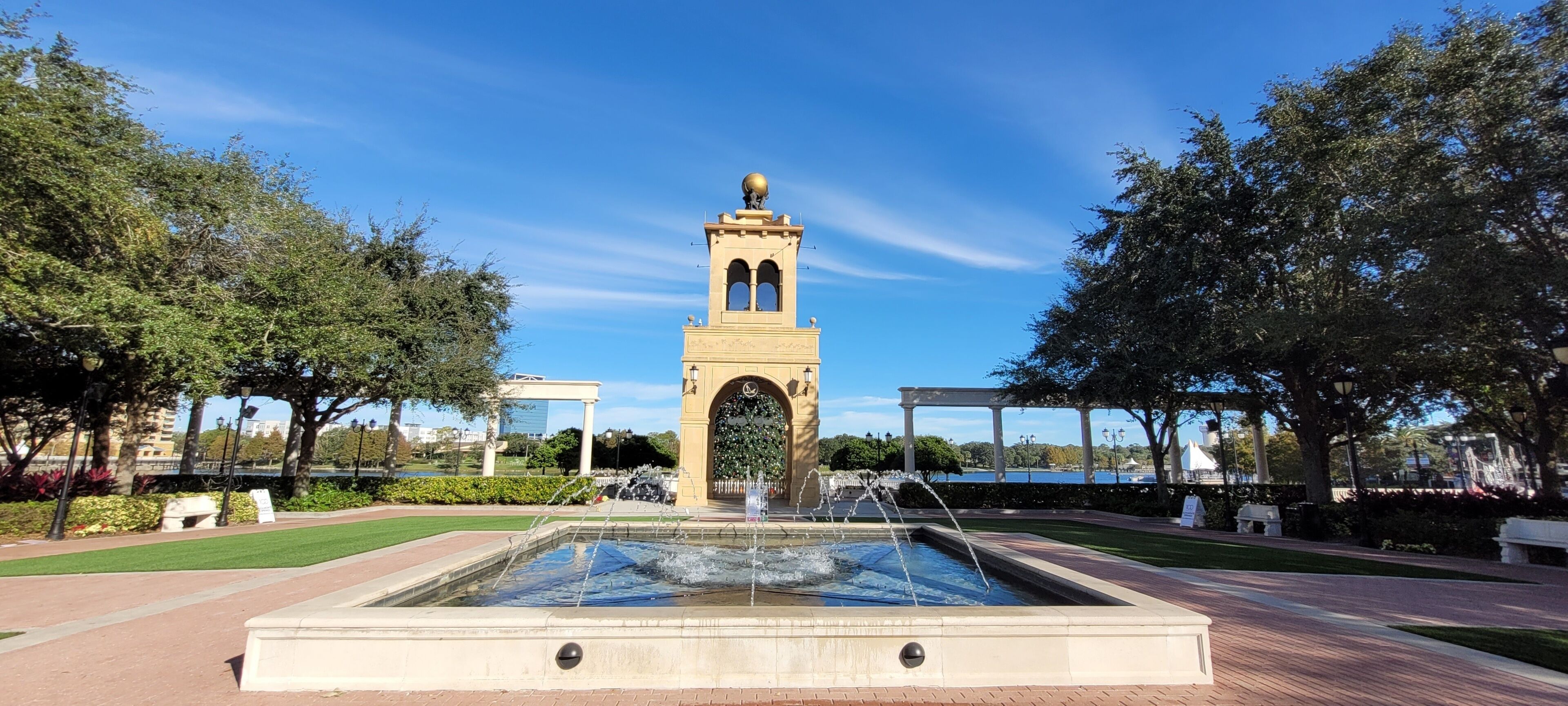 Altamonte Uptown Plaza and Tower in Cranes Roost Park. Photo image