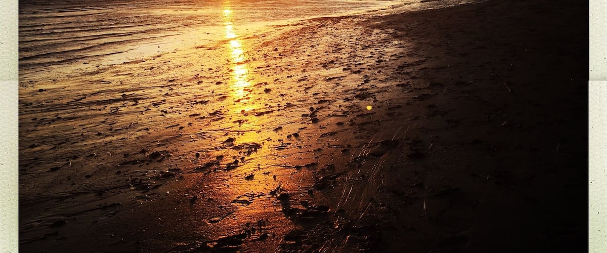 Sunset over the kite surfing beach in Alameda
