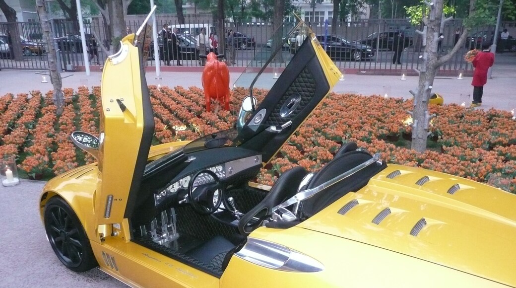 Beijing, Royal Netherlands Embassy, Show Spyker C8, 30 april 2008