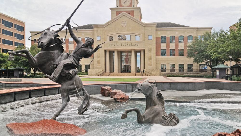 Sugarland, Texas, Town Hall