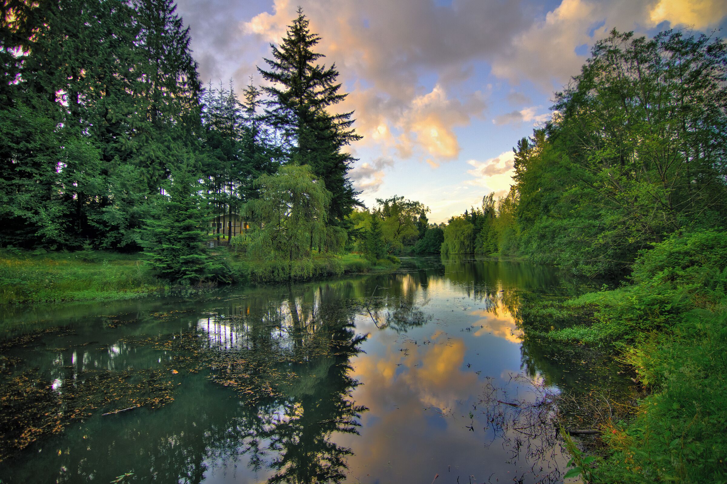 500px Photo ID: 1163388 - I have lived in this area for three years and I never knew this little area existed blocks from my house.  Great place to watch the sun go down.