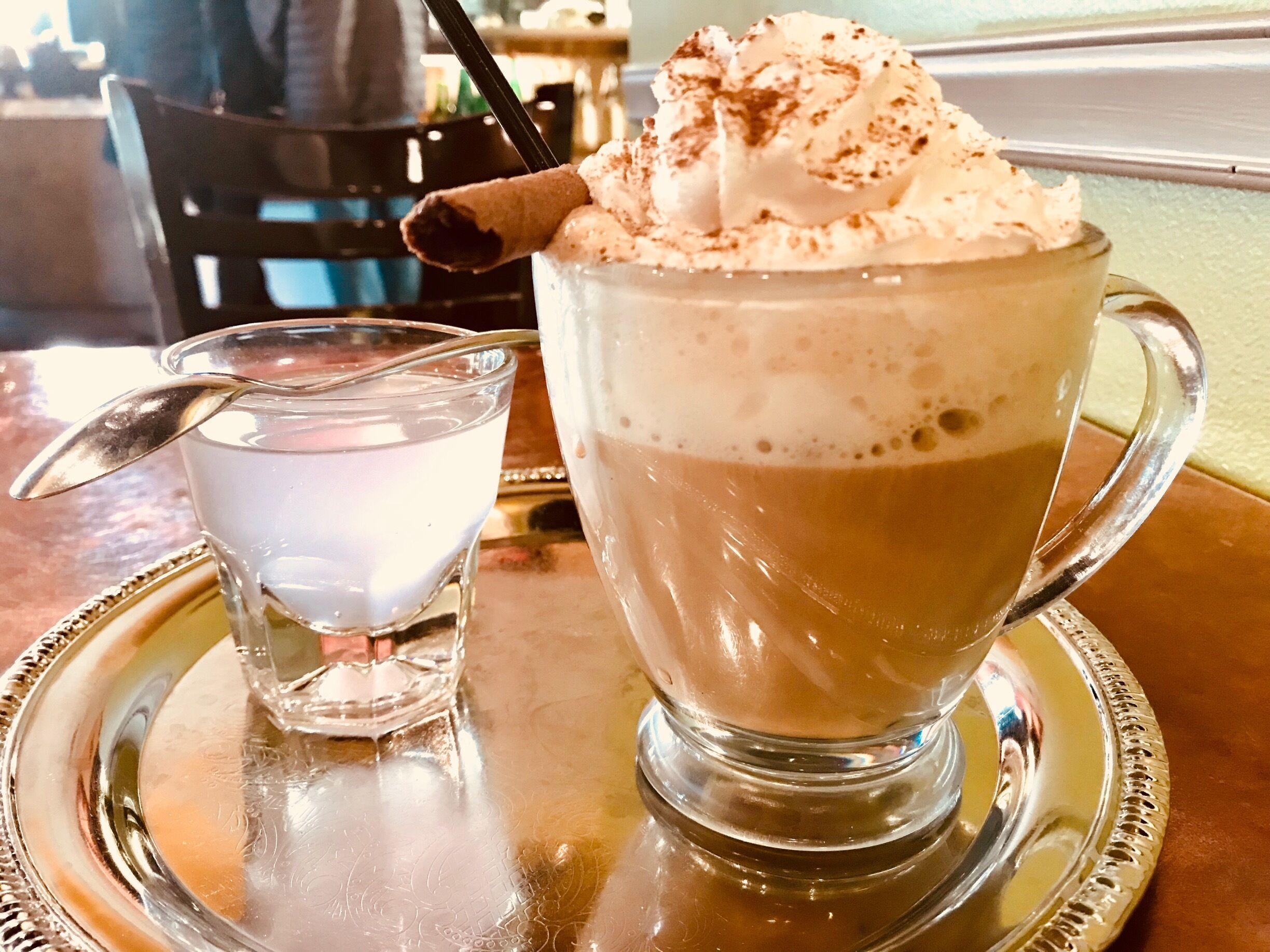 Ubersturzter Neumann.. and comes with lemon lavender soda...😋😋
#Coffee #LifeAtExpedia #Weekend