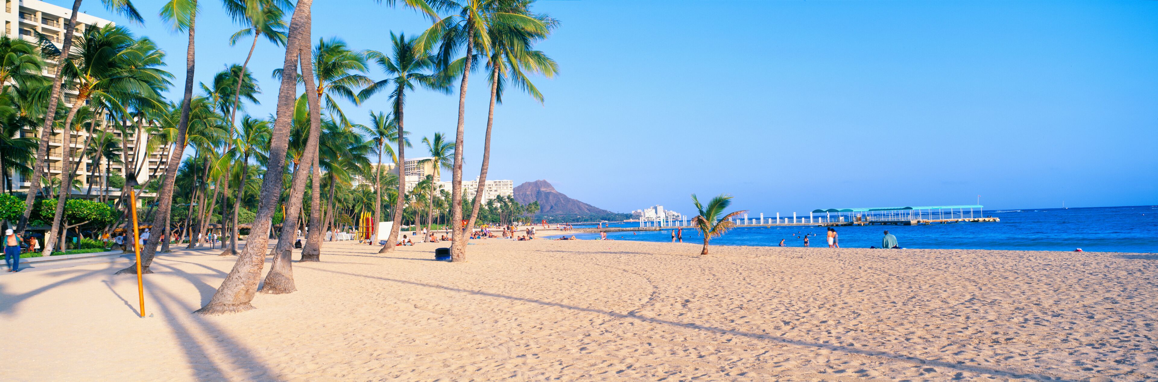 Waikiki Beach and Diamond Head, Honolulu, Oahu, Hawaii