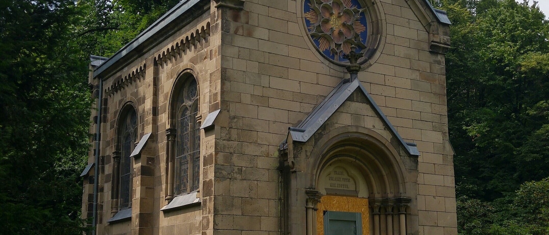 Kapelle im Lantz’schen Park: Südostseite / Dreiviertel-Vorderansicht