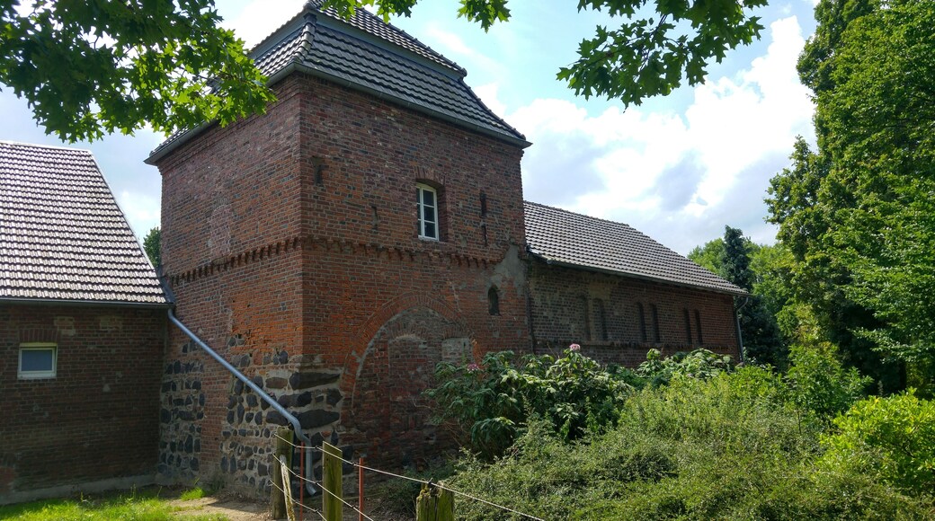 Baudenkmäler in Lohausen (Düsseldorf): Leuchtenberger Hof, Nordostseite