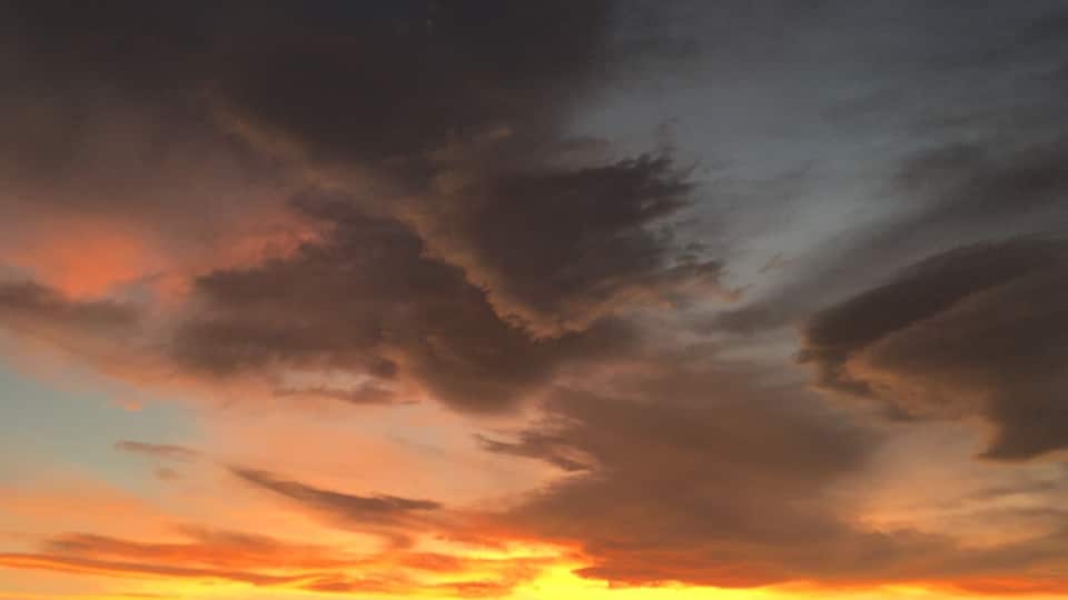 Las Vegas sunset
#sunset #desertsunset #lasvegassunset