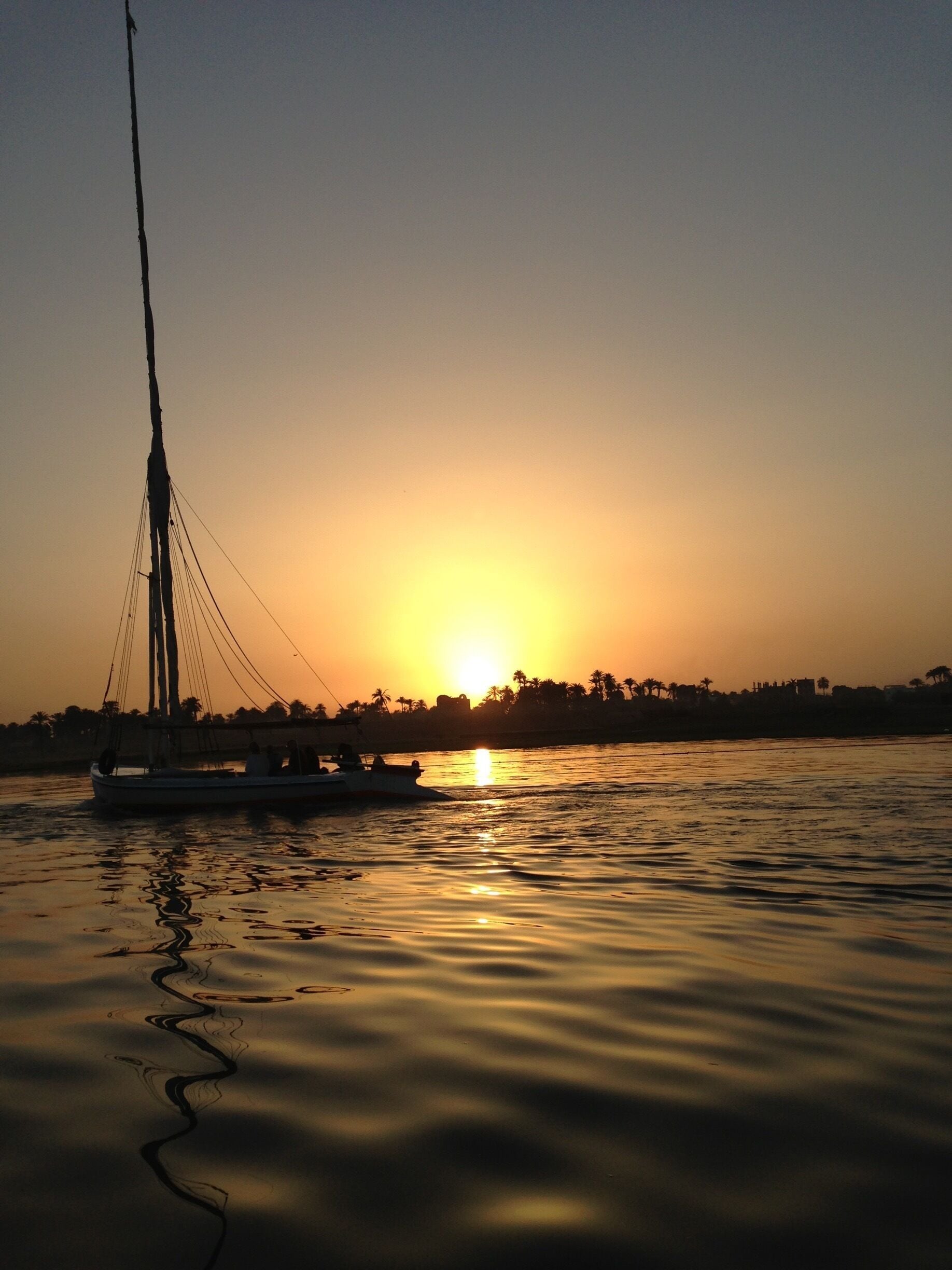 #Adventure
Charming sunset cruise in the River Nile, Luxor, Egypt.
#Aquatrove