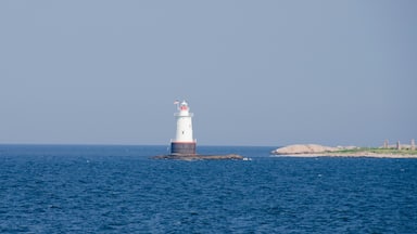 Rhode Island, Little Compton, Sakonnet River. Sakonnet Point Light aka West Island Light.