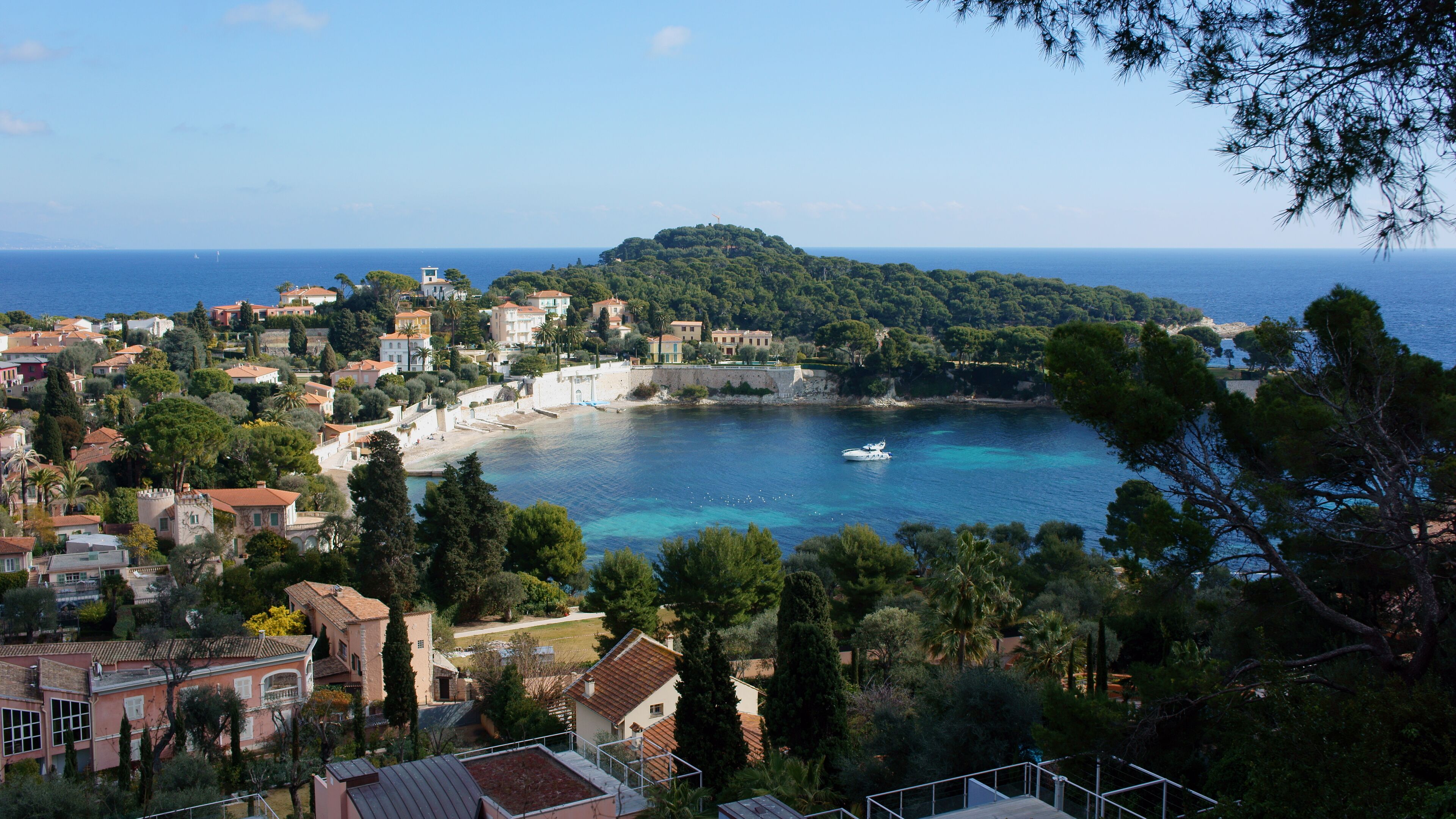View across Anse des Fosses from the top of the Cap Ferrat hill