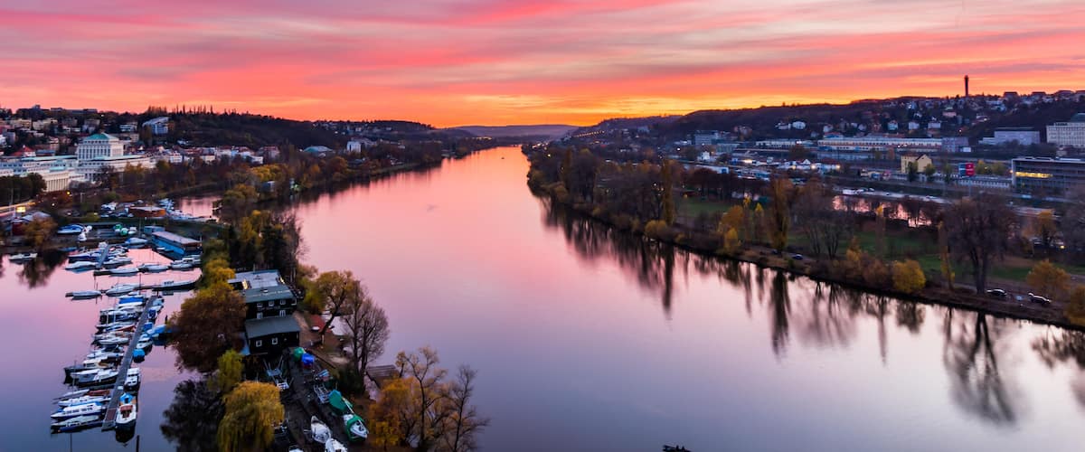 F757KJ night view of marina situated behind the vysehrad castle in prague