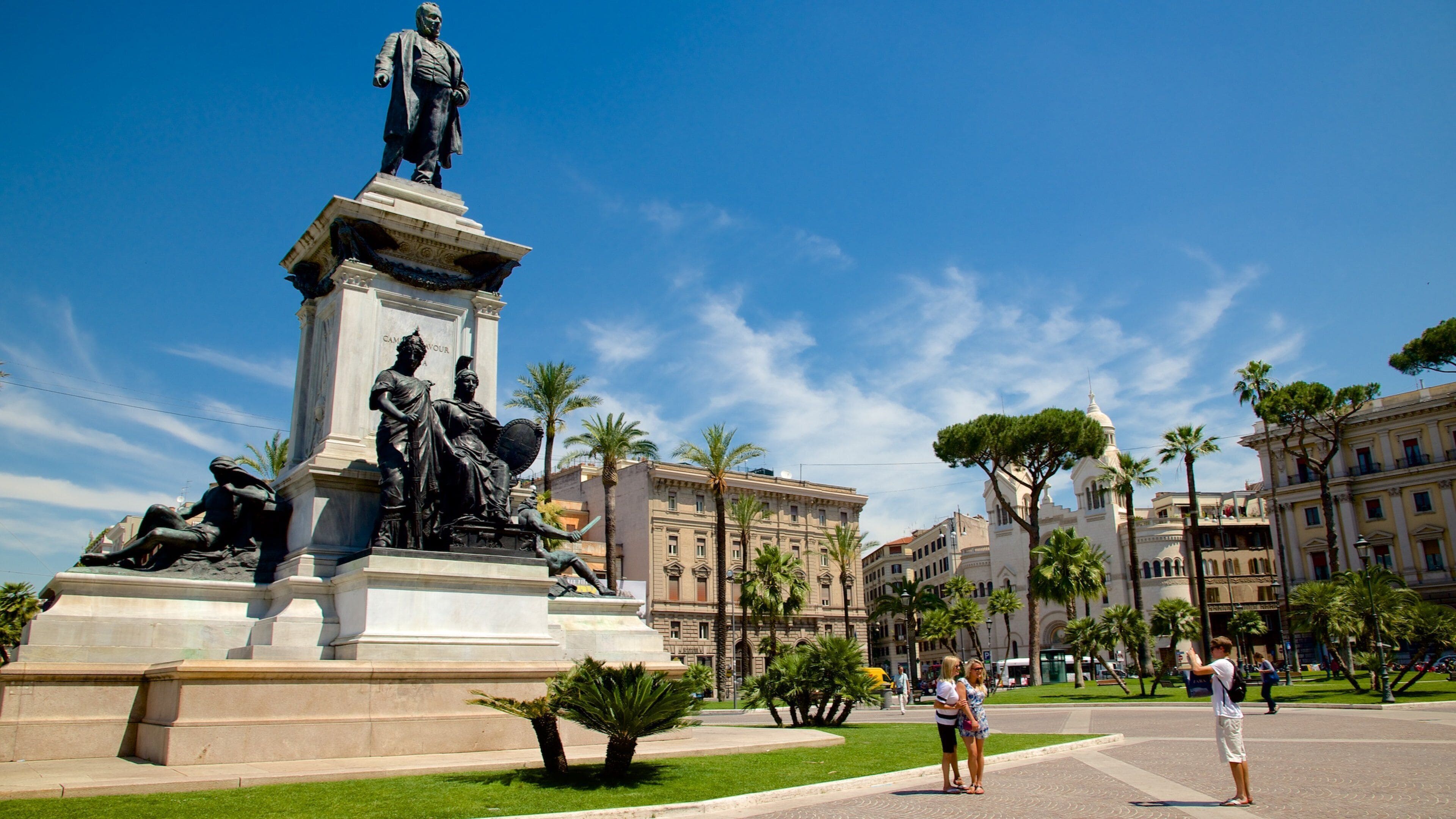 Prati featuring a monument, a city and a square or plaza