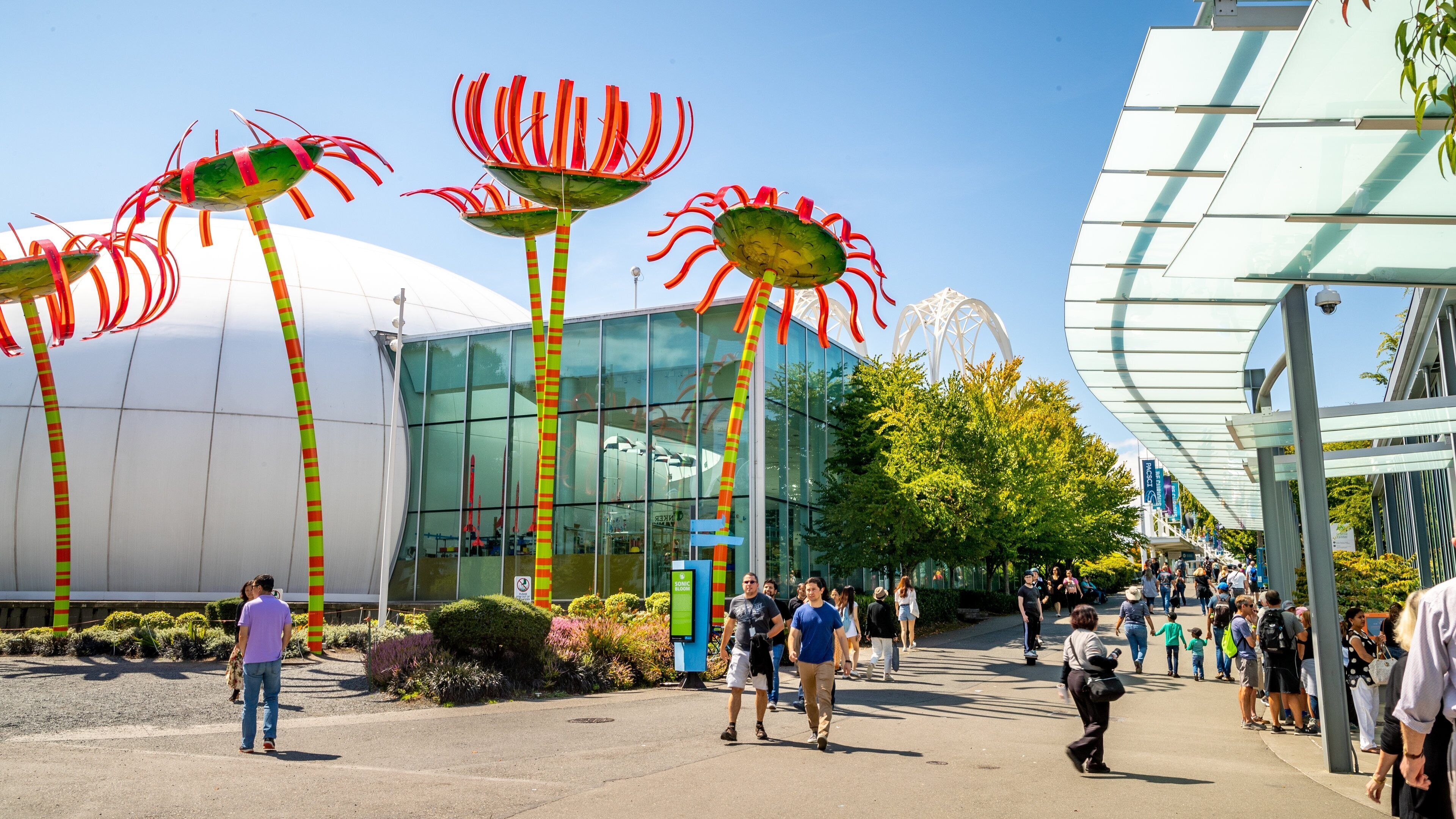 Queen Anne featuring street scenes and outdoor art