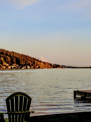 Only on a clear day can you say, oh hi mount st. Helens!  #lifeatexpedia