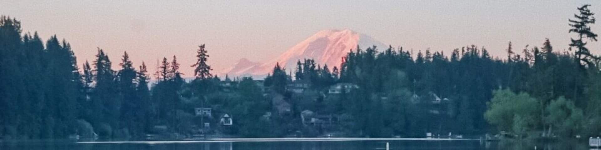 Lake Wilderness is very lovely and has a beautiful pathway to walk around the lake. The park has all of the (park) amenities you can think of. I like to come here for sunrise to enjoy this peaceful reflection of Mount Rainier.