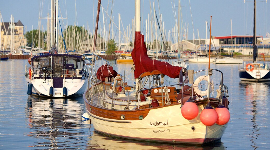Harbourfront which includes sailing, boating and a river or creek
