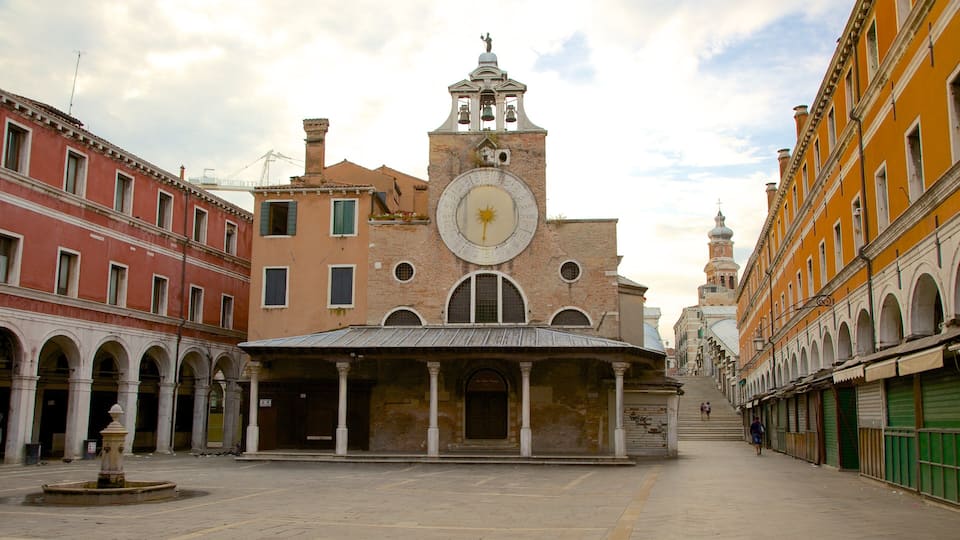 San Polo featuring heritage architecture, a city and a square or plaza